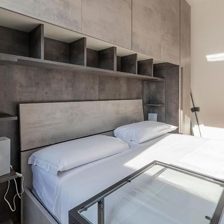 Ferienwohnung Splendida Terrazza Su Arcimboldi - Milano Bicocca Exterior foto