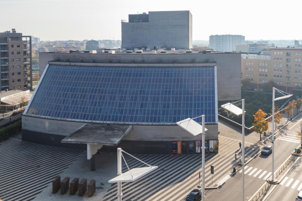 Ferienwohnung Splendida Terrazza Su Arcimboldi - Milano Bicocca Exterior foto